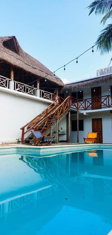Hotel Xa'An Bacalar Exteriör bild