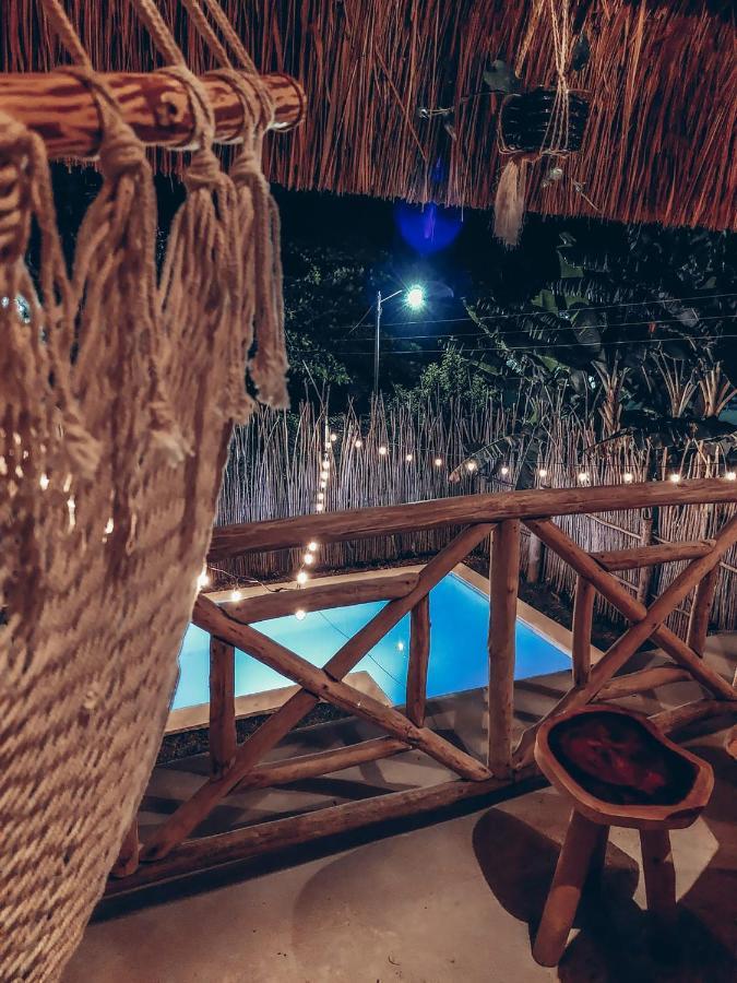 Hotel Xa'An Bacalar Exteriör bild