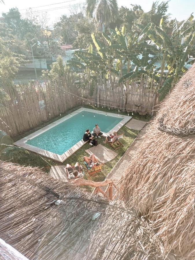 Hotel Xa'An Bacalar Exteriör bild